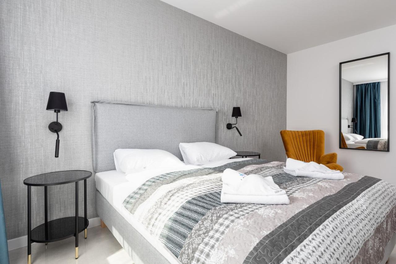 Sun Towers Lux Apartments By Renters Prestige シフィノウイシチェ エクステリア 写真