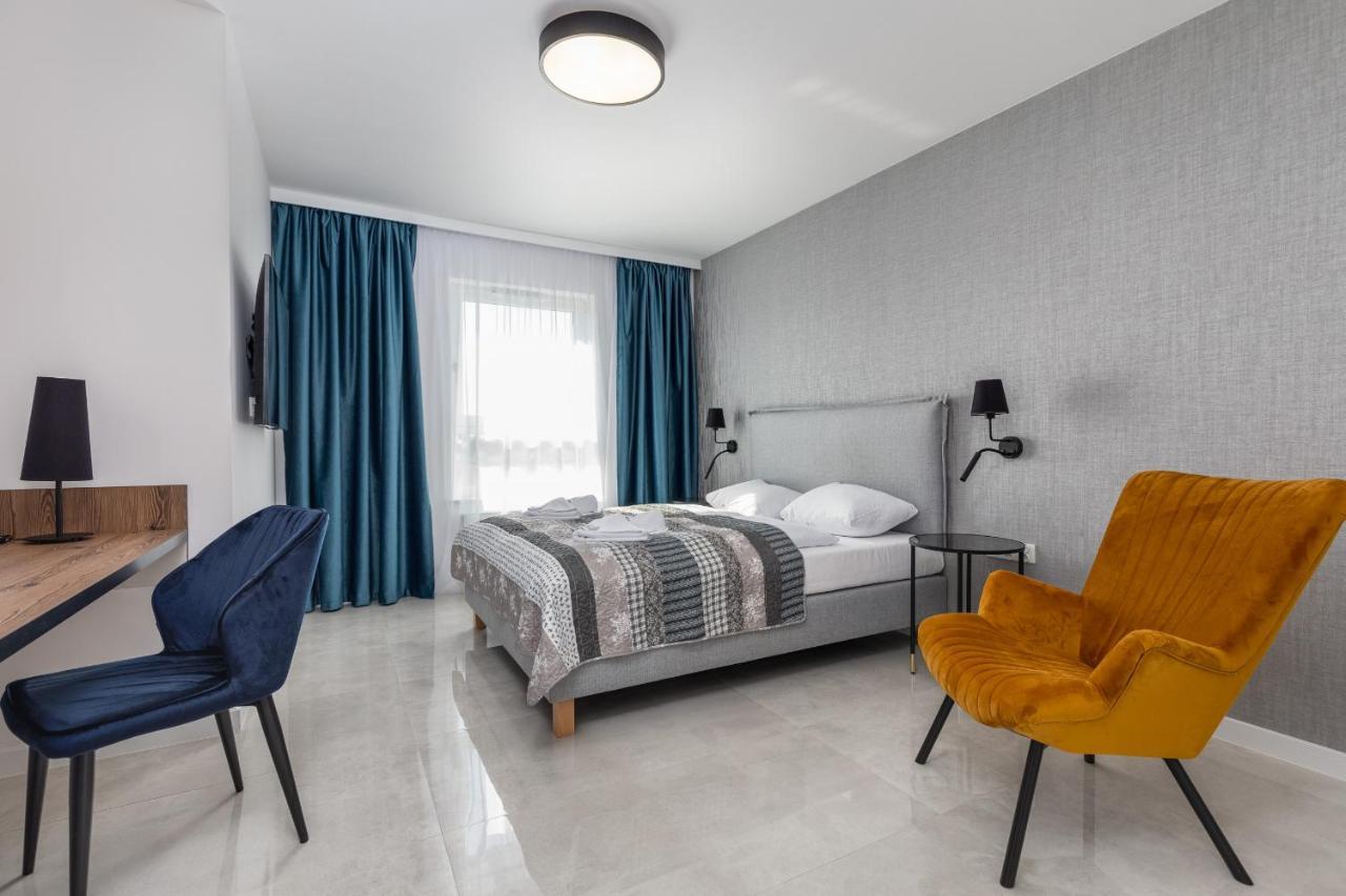 Sun Towers Lux Apartments By Renters Prestige シフィノウイシチェ エクステリア 写真