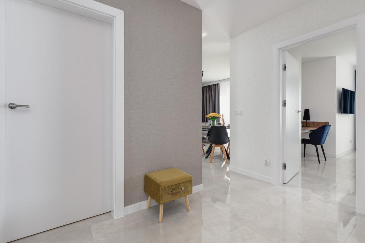 Sun Towers Lux Apartments By Renters Prestige シフィノウイシチェ エクステリア 写真